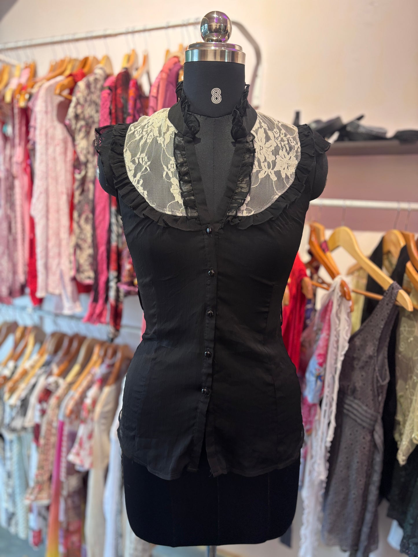 Elizabeth lacy top