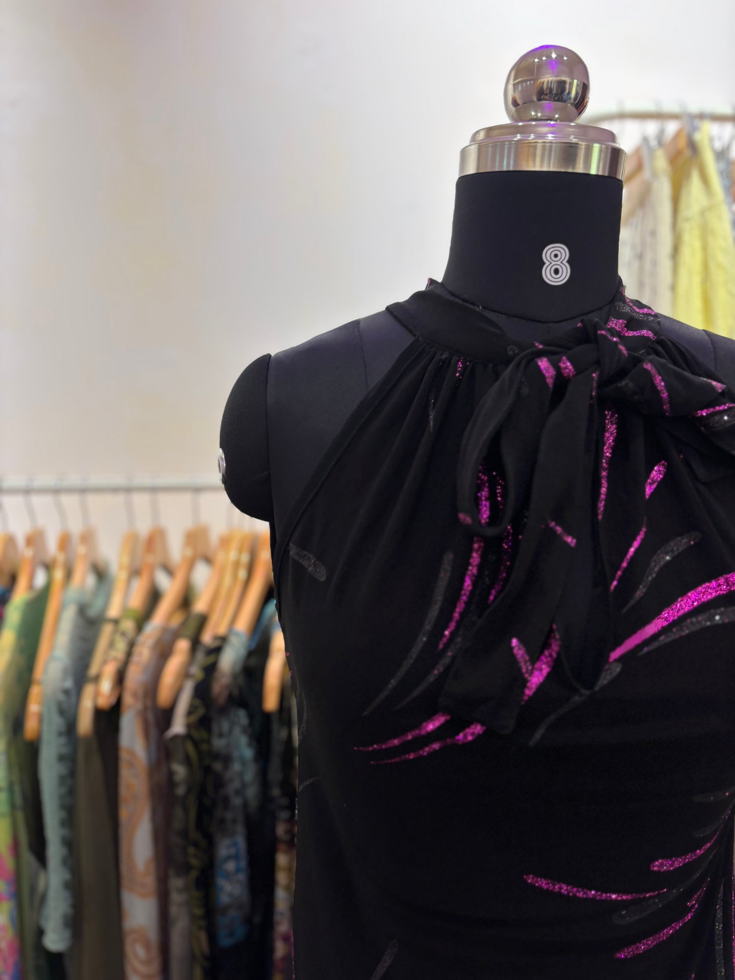 Vintage black collar tie top