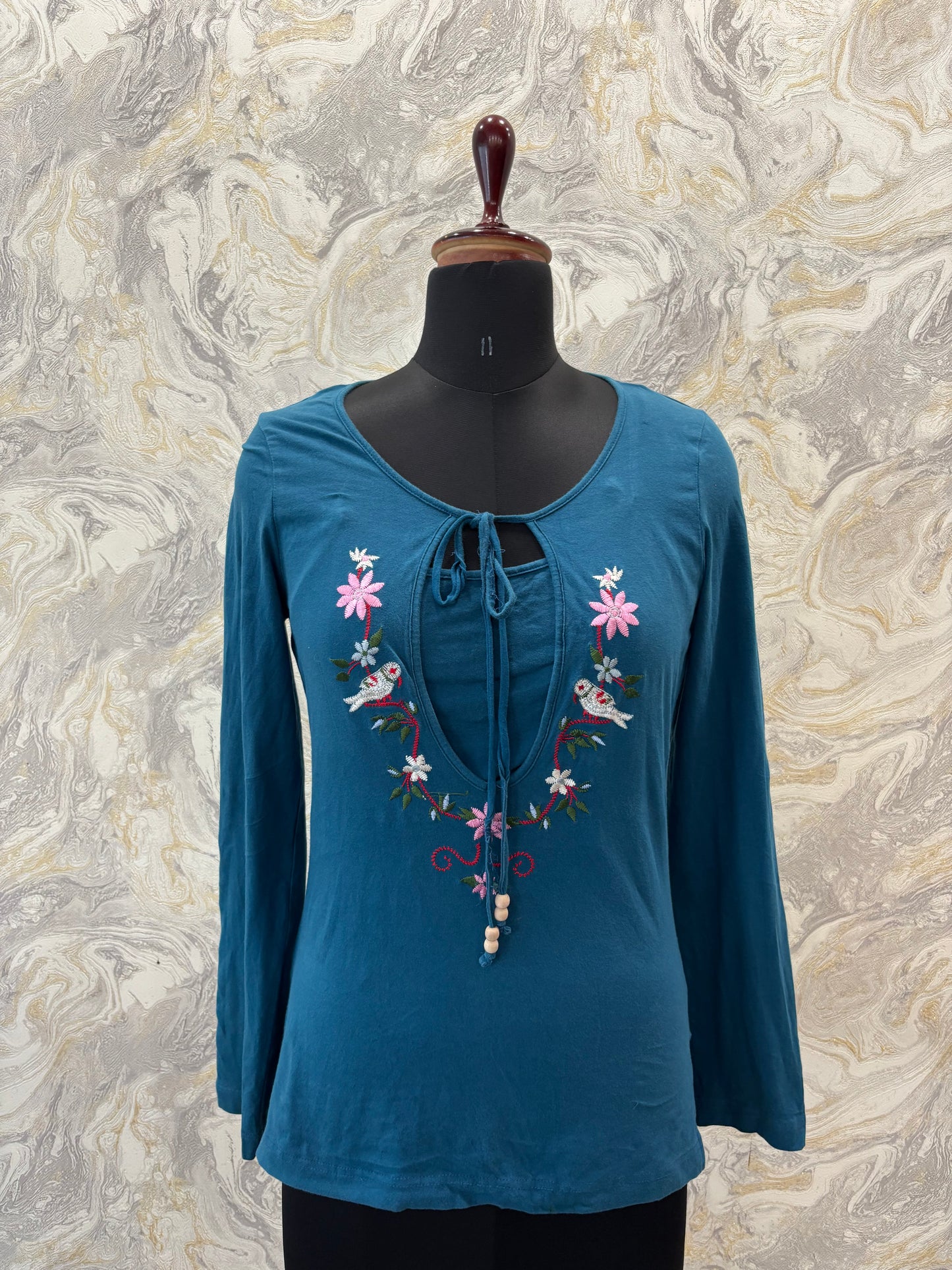 Floral embroidered top