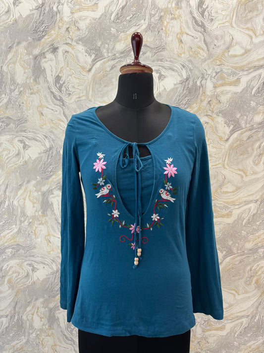 Floral embroidered top