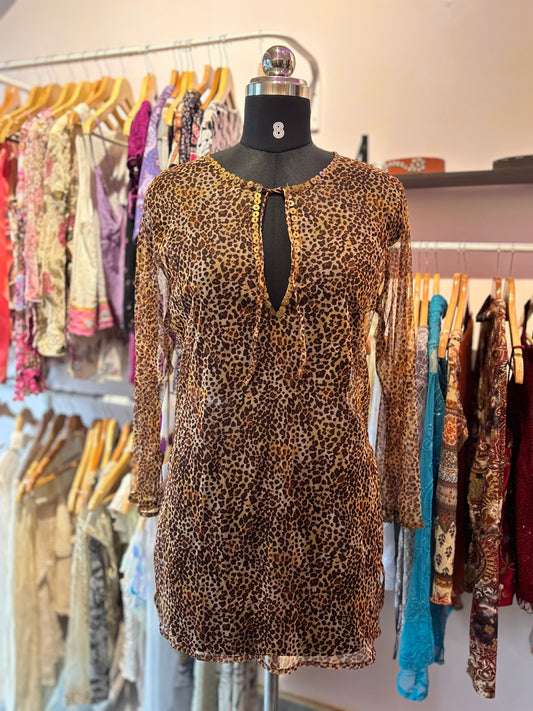 Cat sequins top