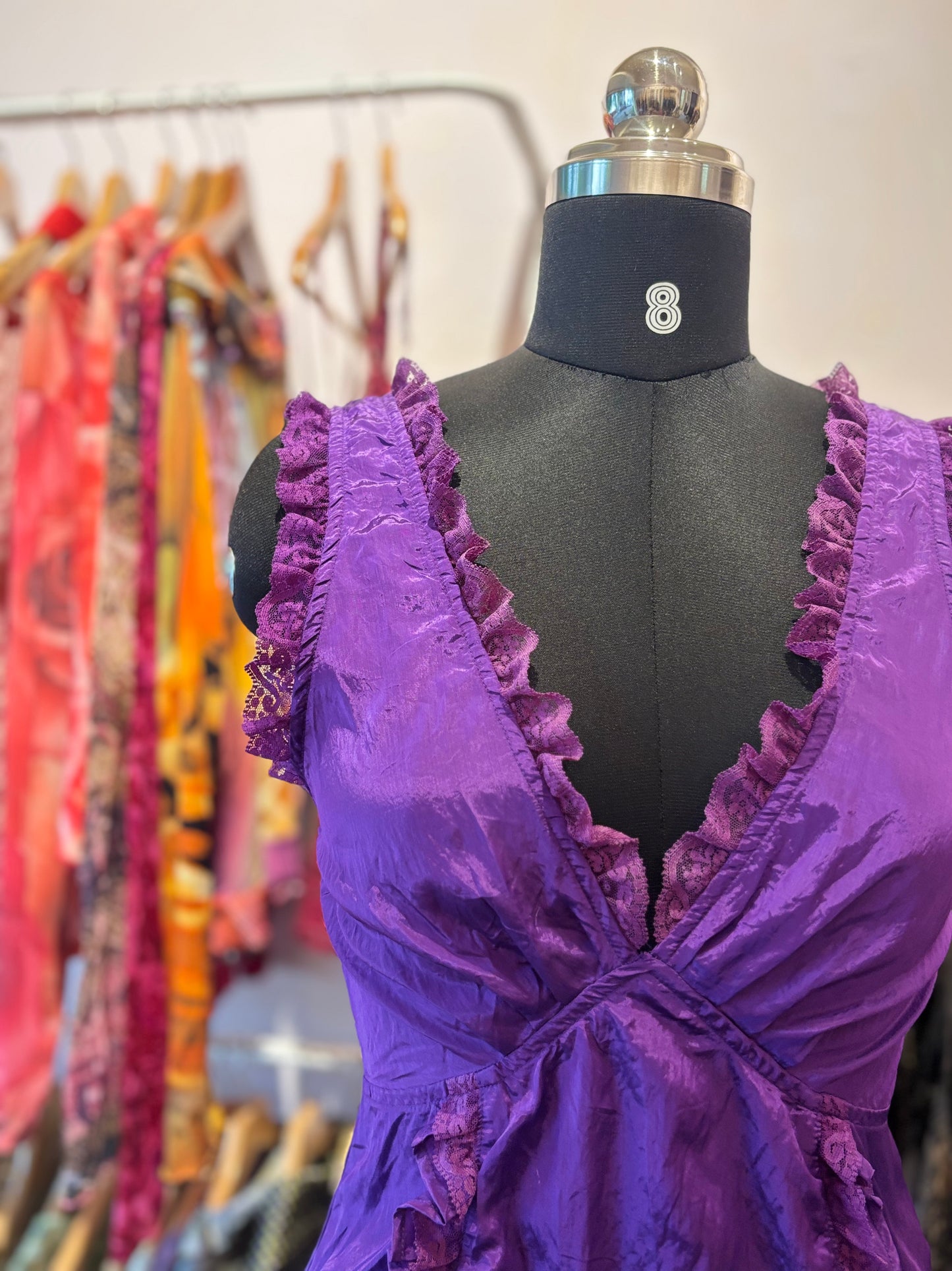 Vintage purple lacy details top