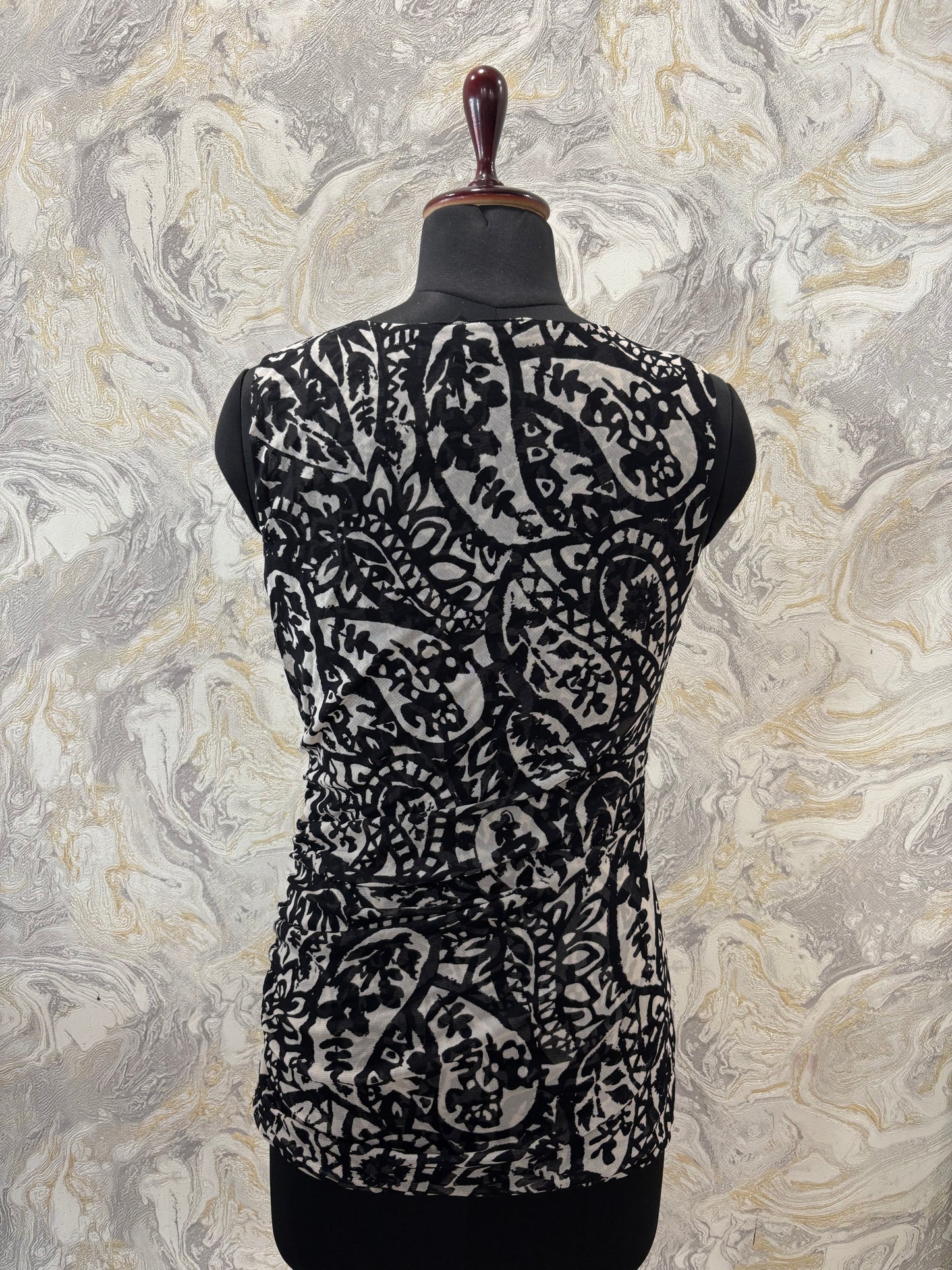 Monochrome paisley top