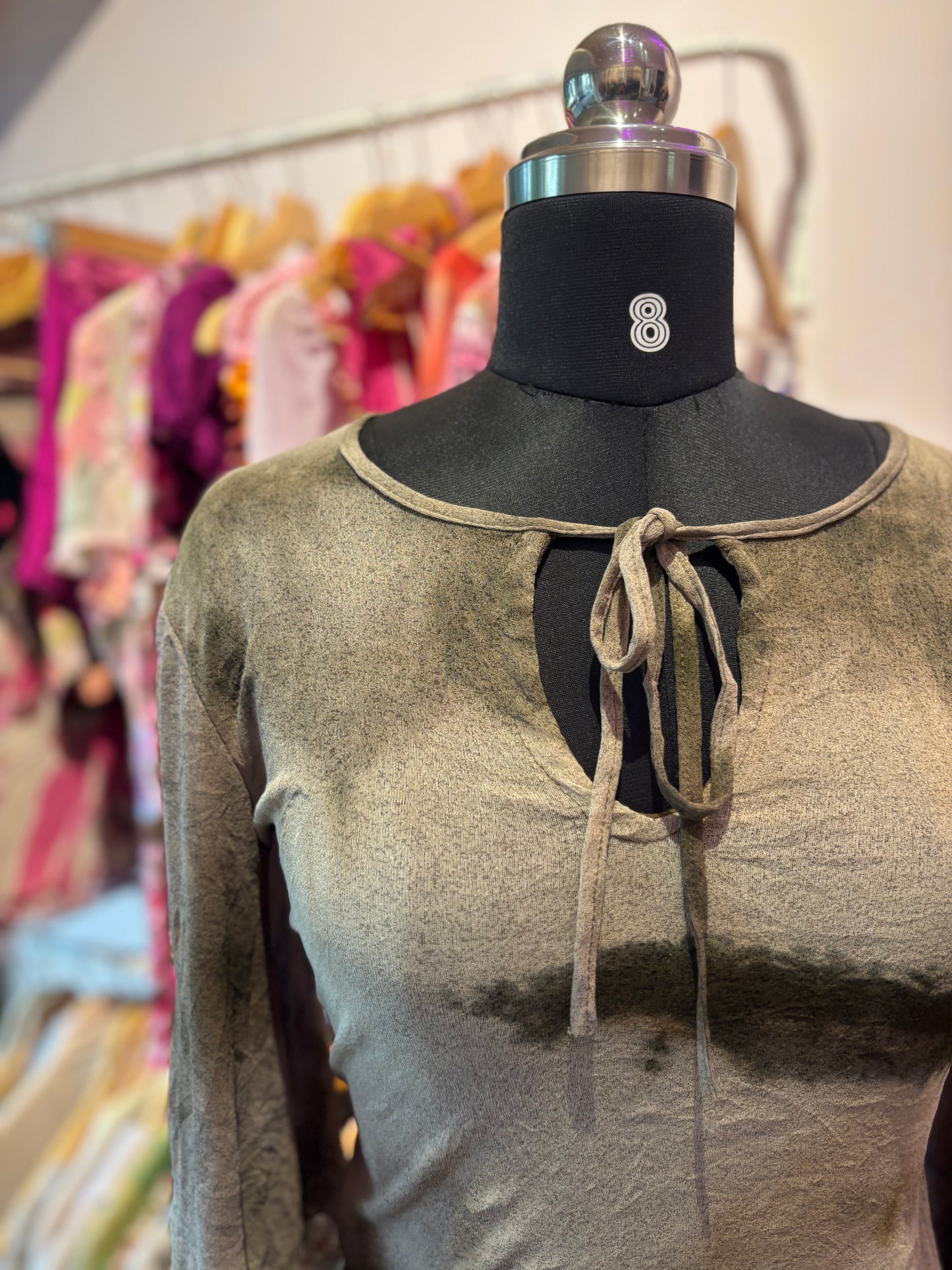 Vintage flared sleeves top