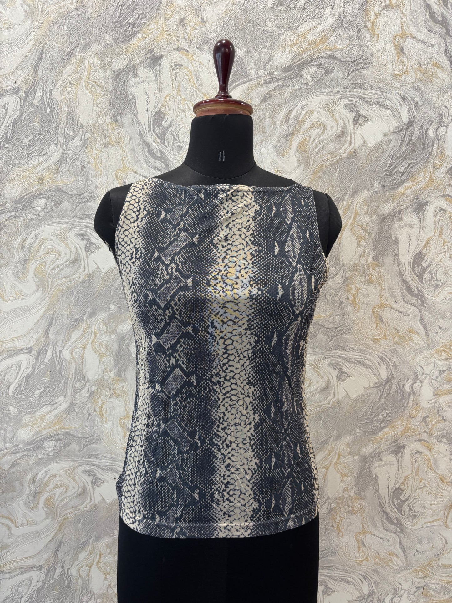 Wilderness top