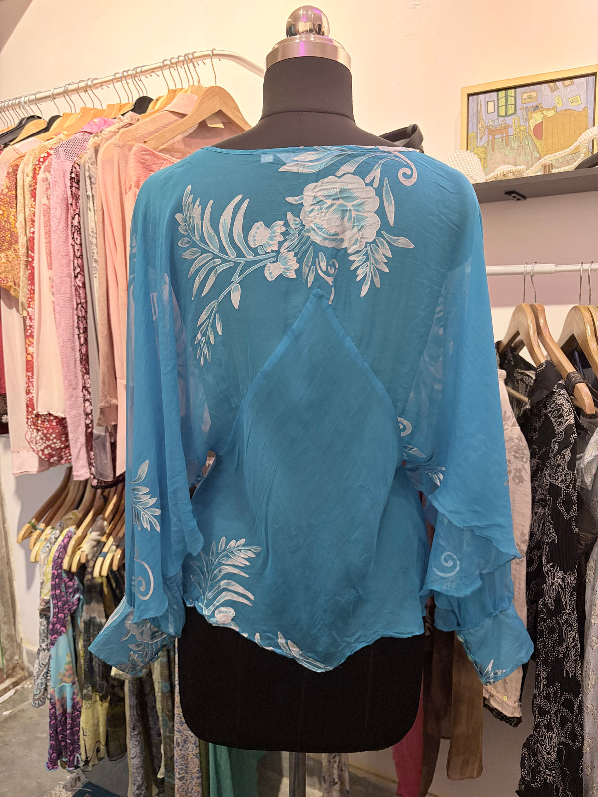 Rare find! Blue rose flared sleeves 100 percent silk top