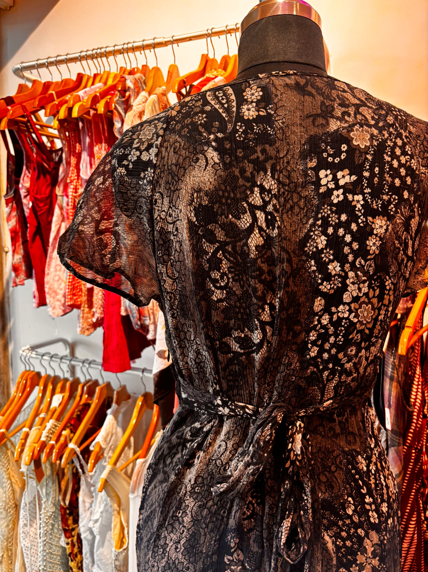 Vintage lacy neckline silk dress