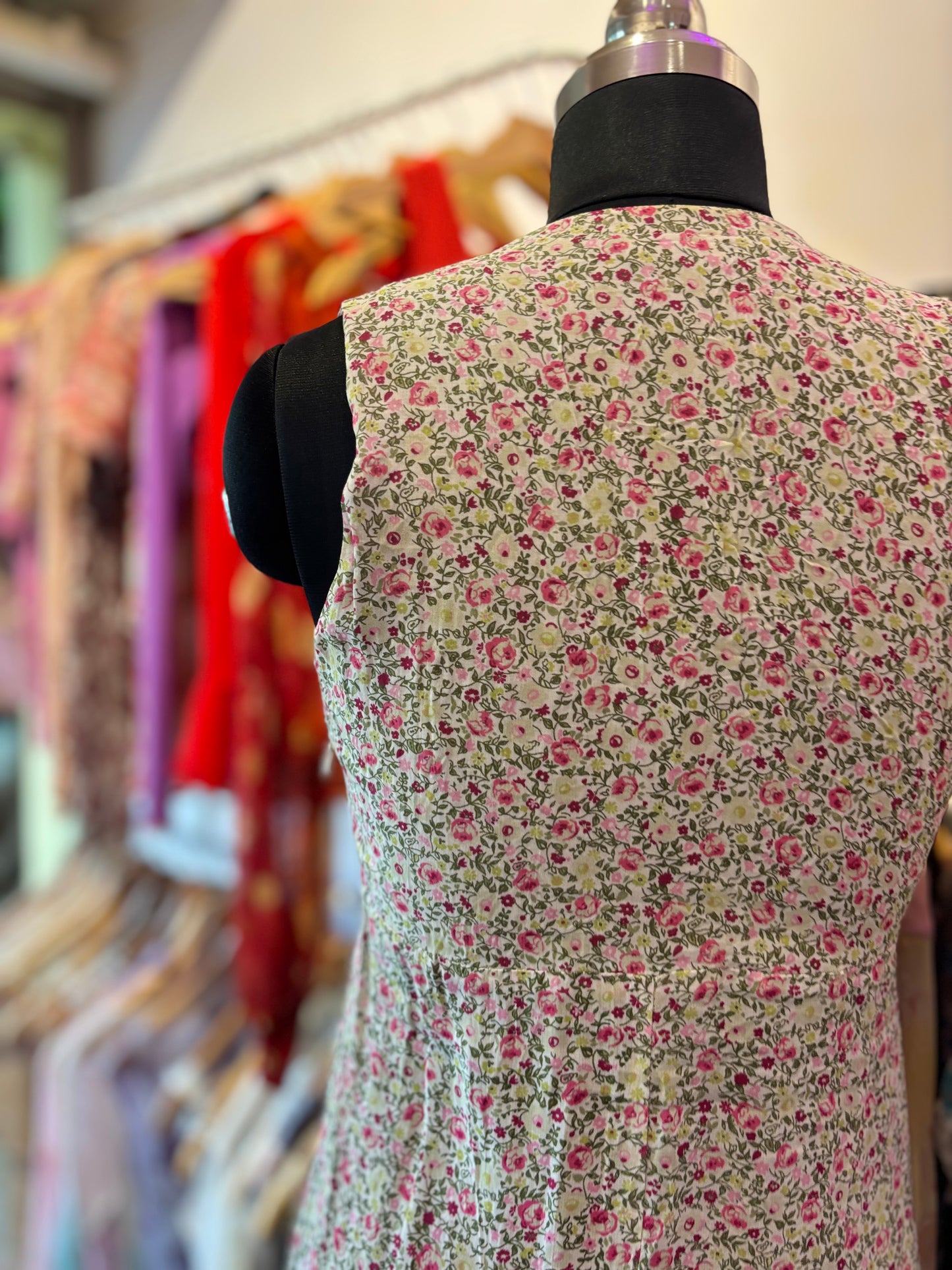 1930’s floral Italian dress