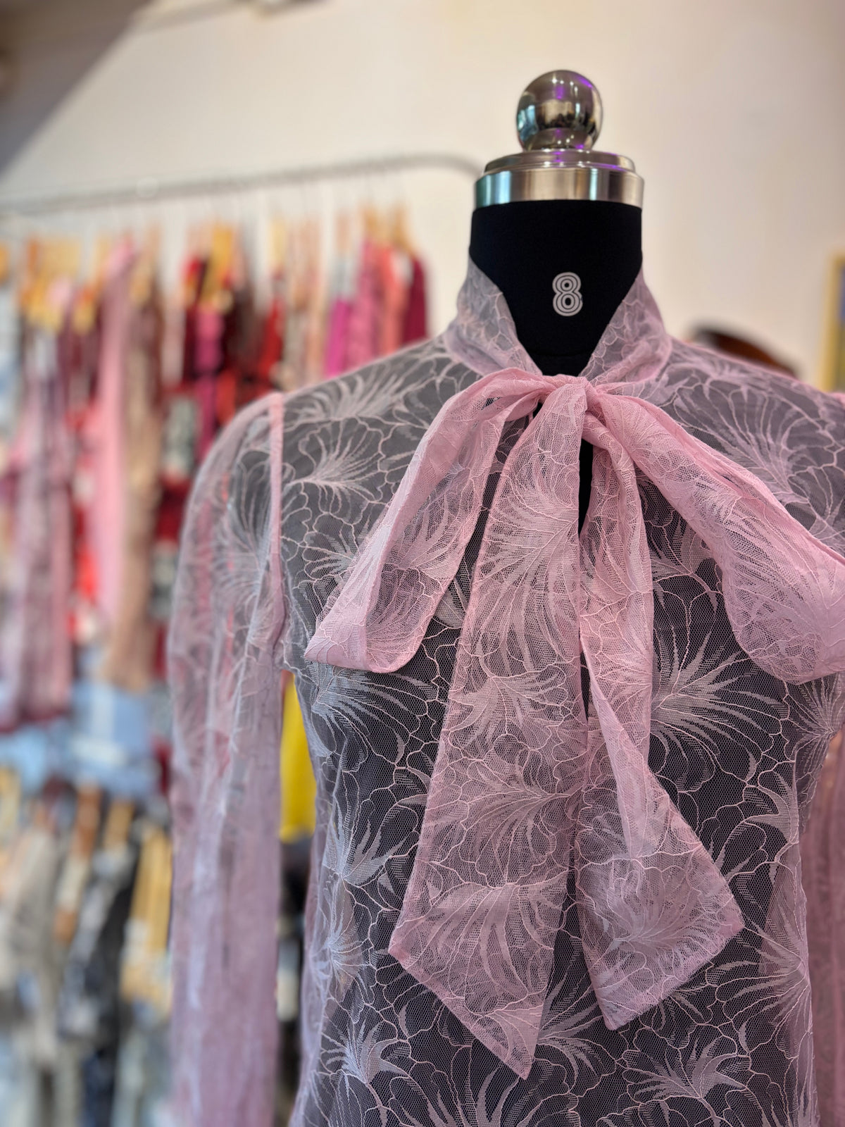 60’s lace bow top