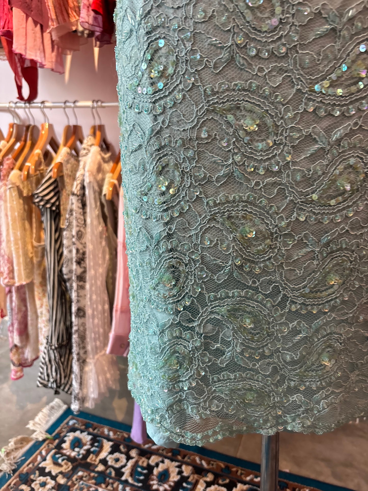 Vintage paisely sequins dress