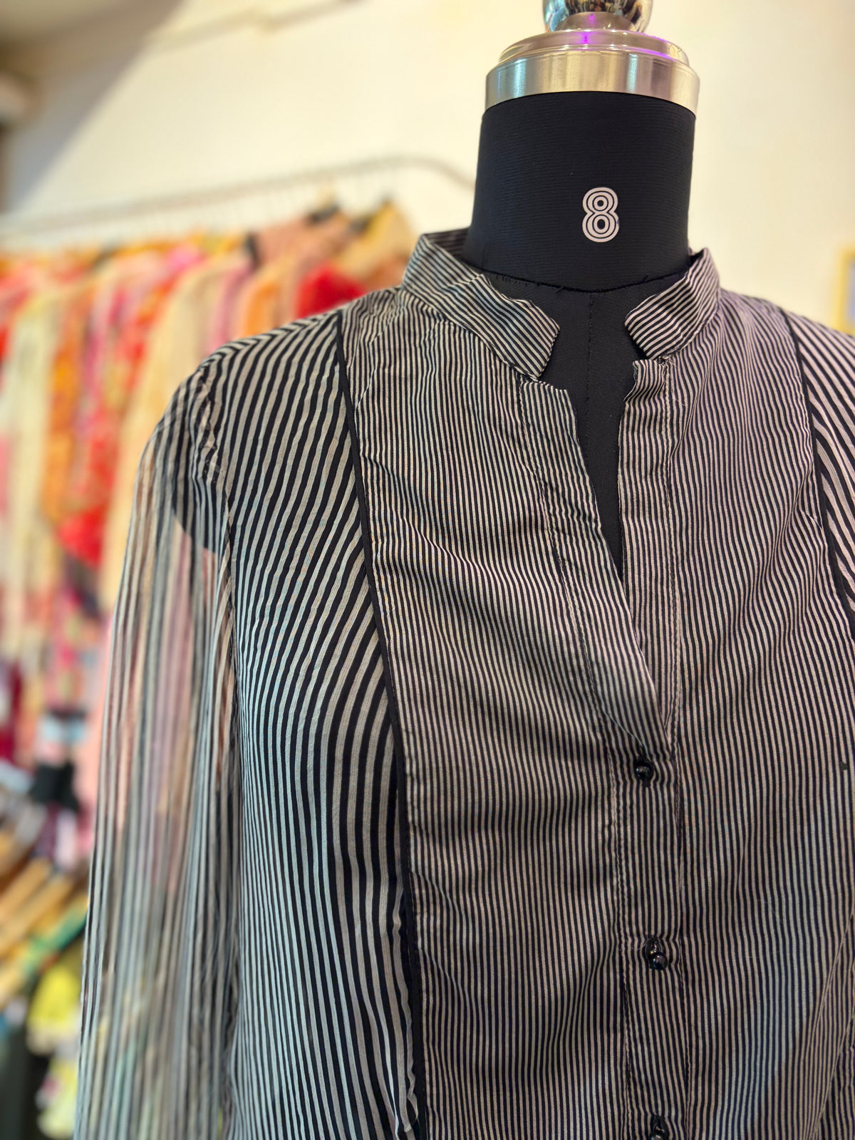 Monochrome vertical silk shirt