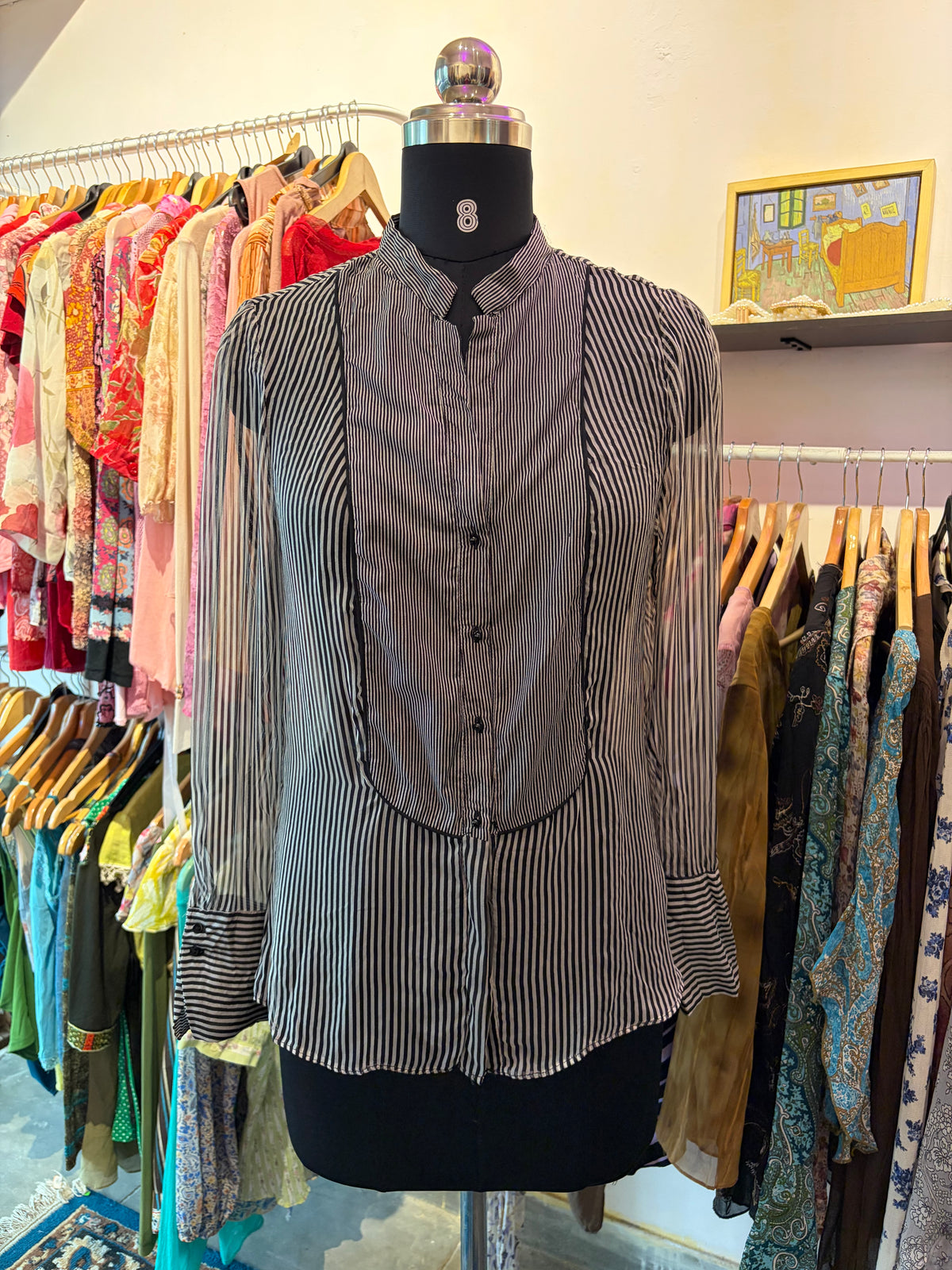 Monochrome vertical silk shirt