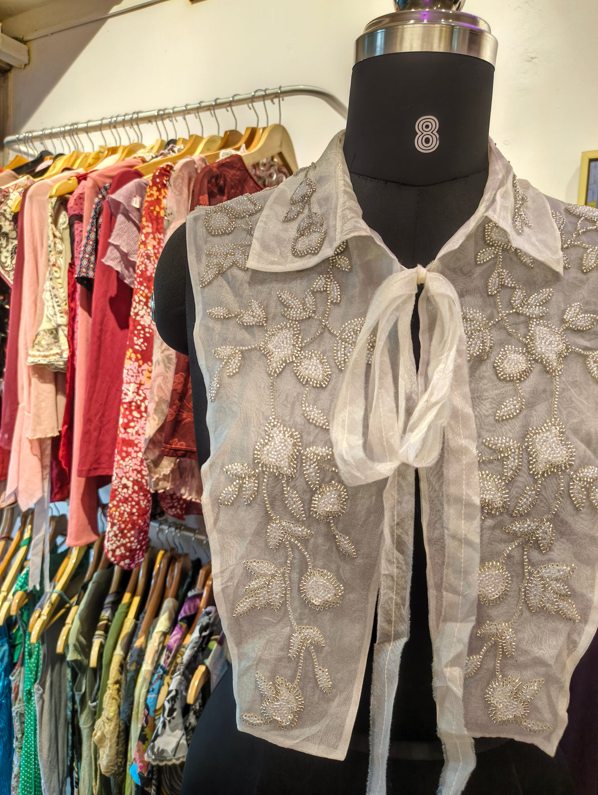 Rare find! Beaded floral collar blouse