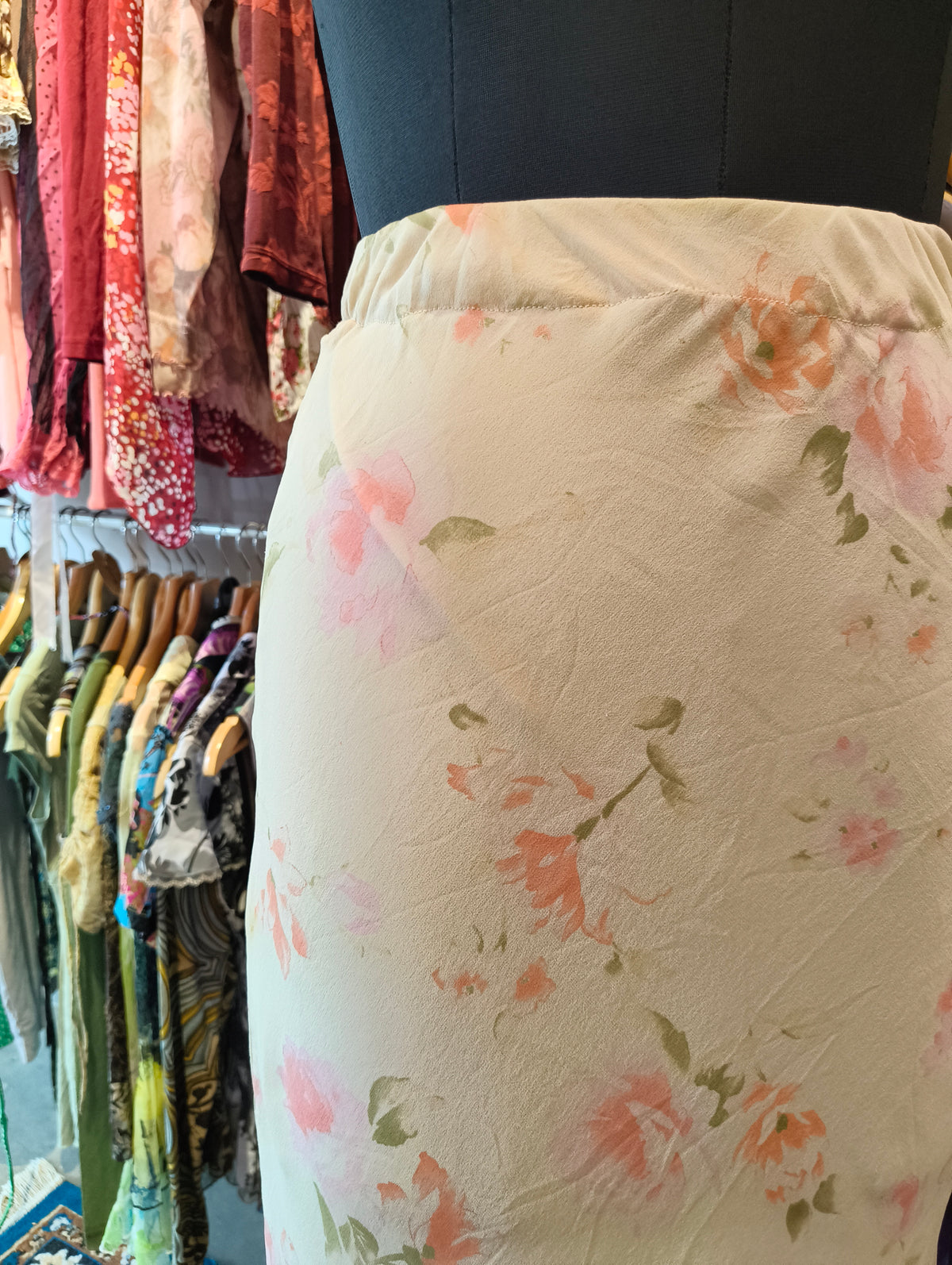 Beige floral 100 percent silk skirt