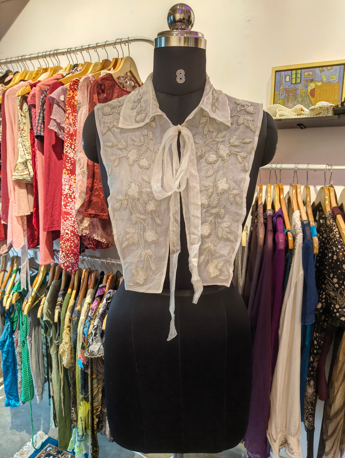 Rare find! Beaded floral collar blouse